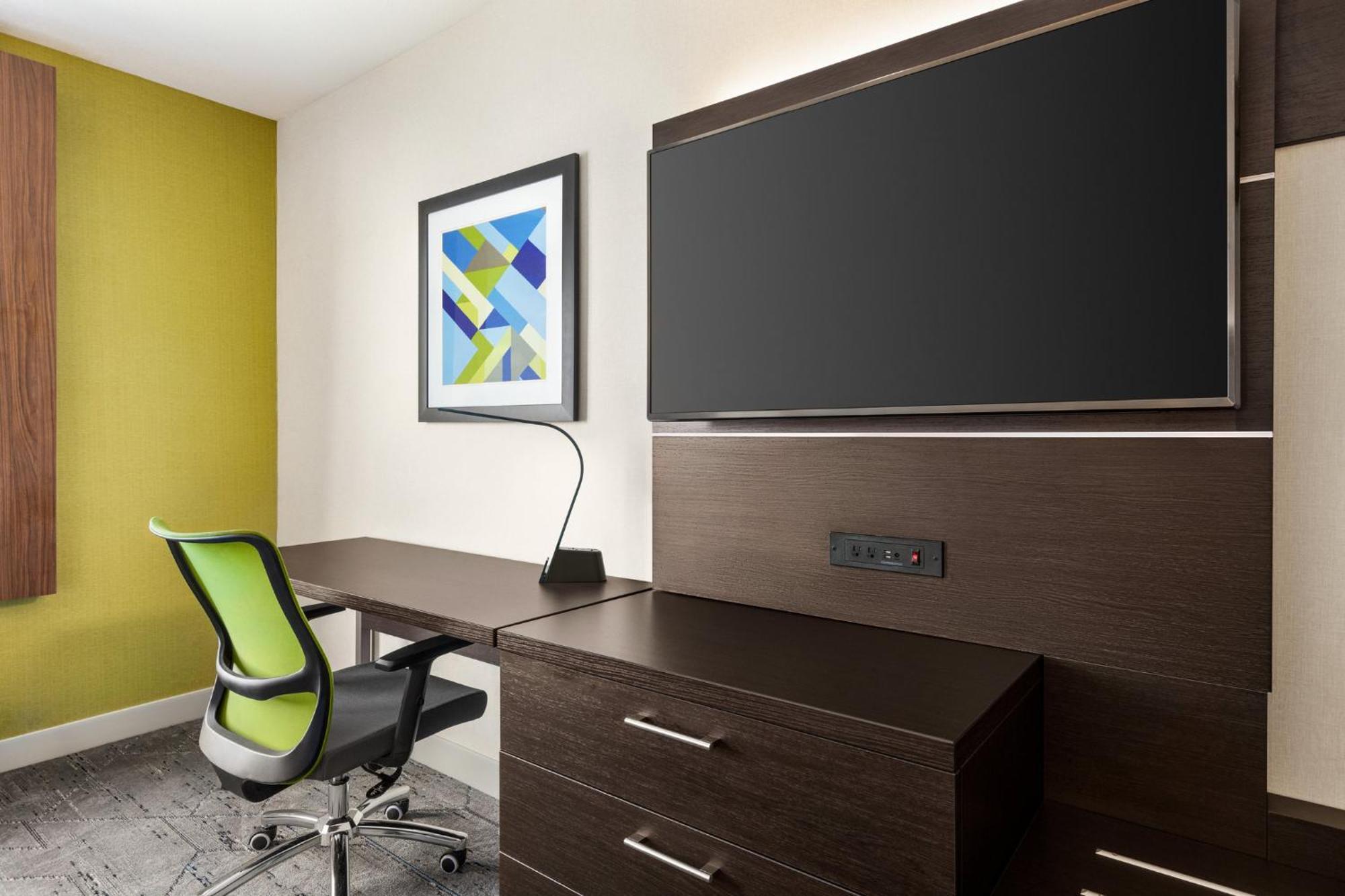 Holiday Inn Express & Suites - Redding By Ihg Extérieur photo